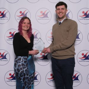 Youth-Volunteer-winner